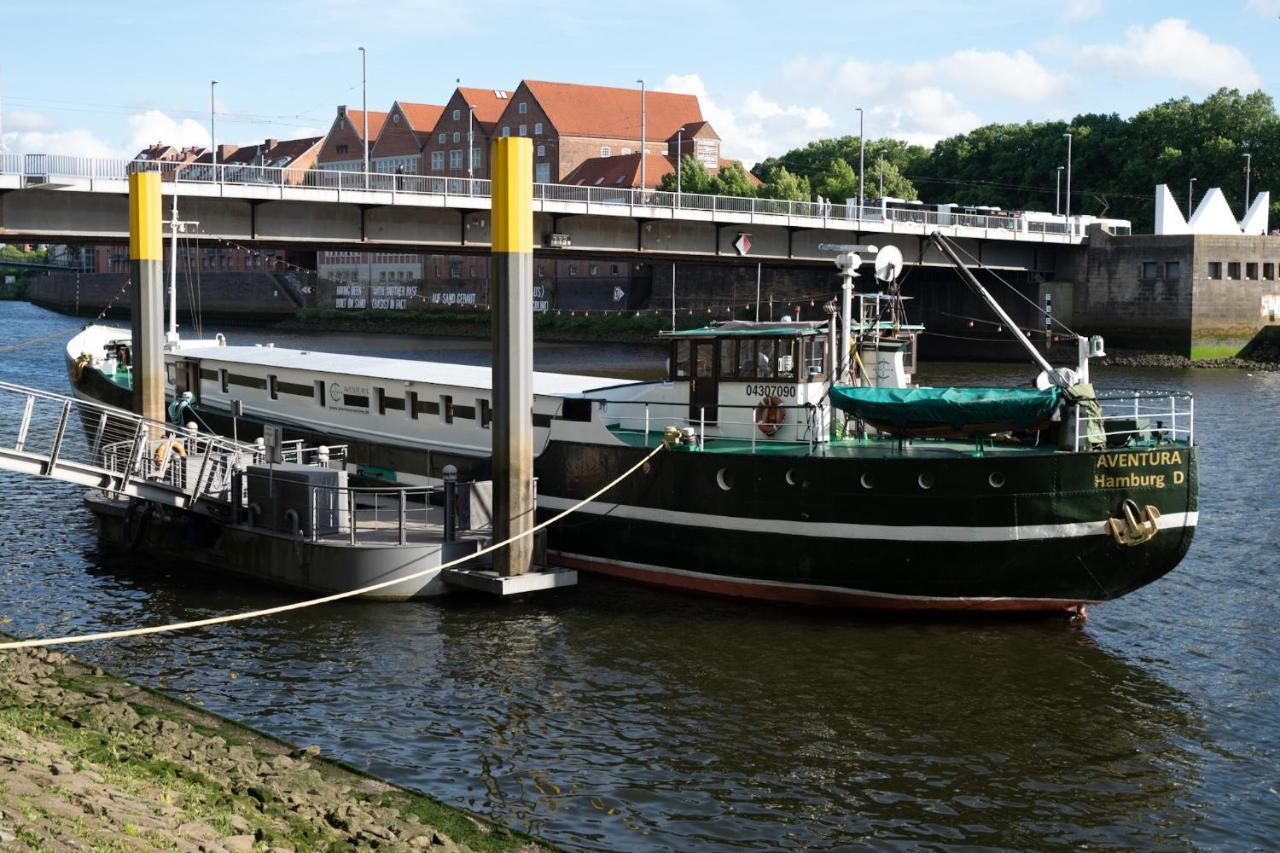 Kuestenmotorschiff Aventura BRE Extérieur photo